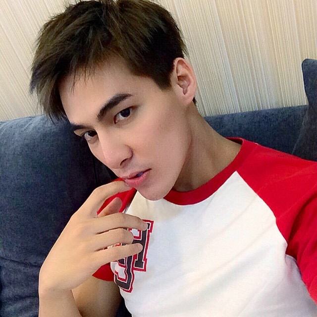 เธโอ อคิราห์