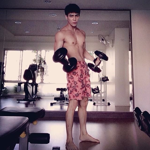 เธโอ อคิราห์
