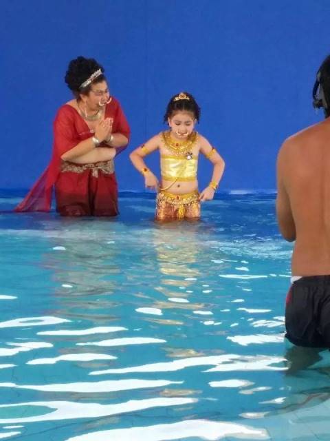 น้องจุ๊บจิ๊บยักษ์น้อย