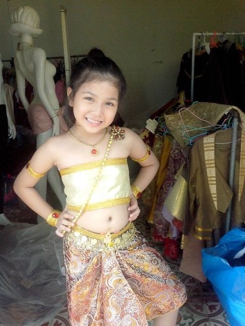 น้องจุ๊บจิ๊บยักษ์น้อย
