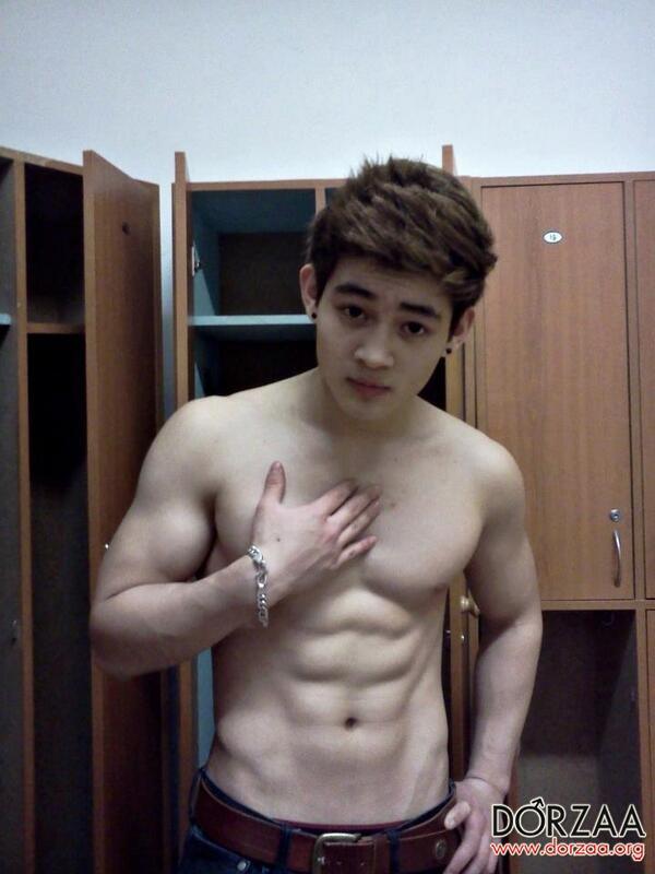 จัดหนักครับ 50 รูปฉลองครบ 400 @บารวี 400