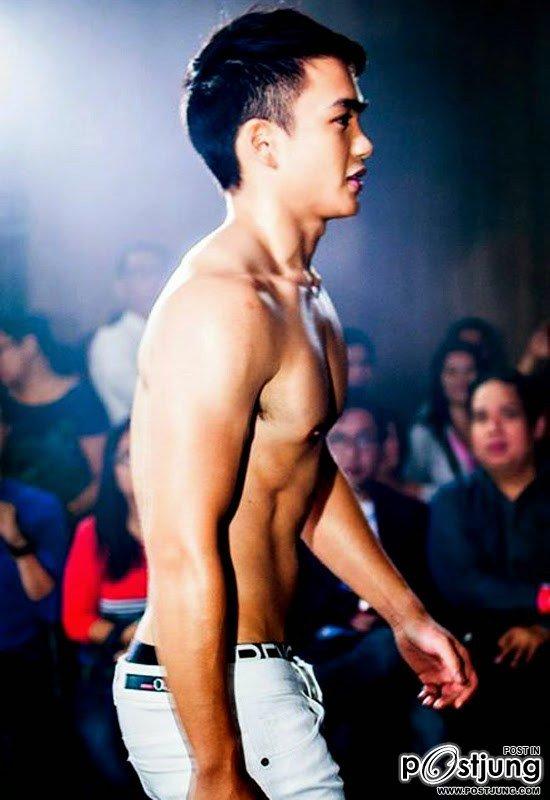 จัดหนักครับ 50 รูปฉลองครบ 400 @บารวี 400