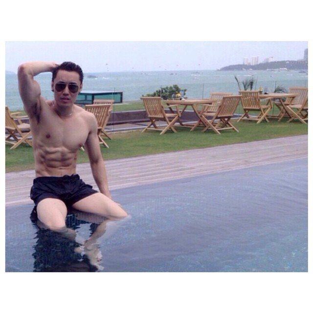 รักแร้ผู้ชาย @บารวี 412