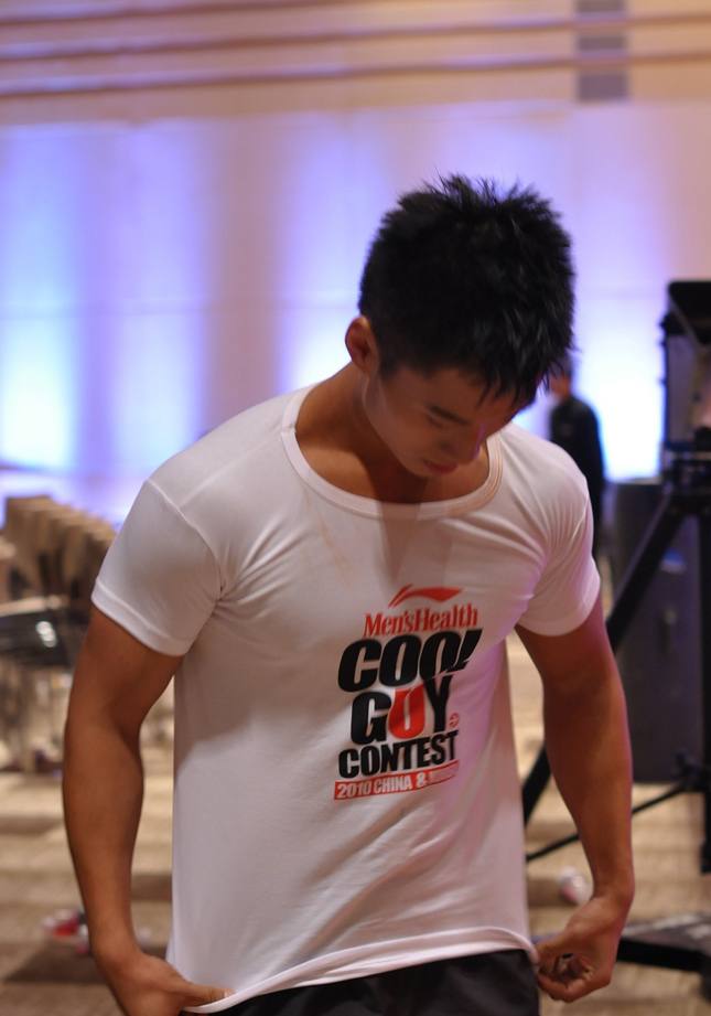 ภายใต้เสื้อตัวนั้น @บารวี 423