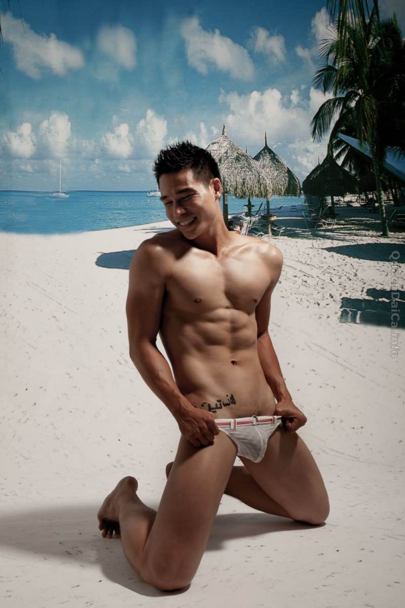 Hot guy in underwear 121