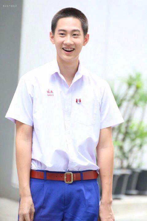 กัปตัน ชลธร