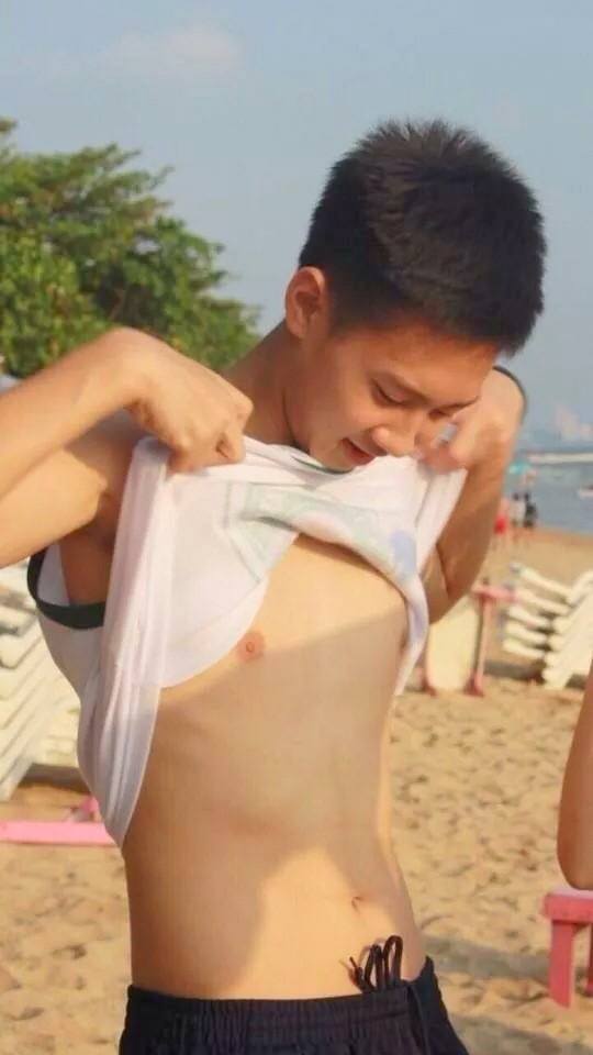 กัปตัน ชลธร