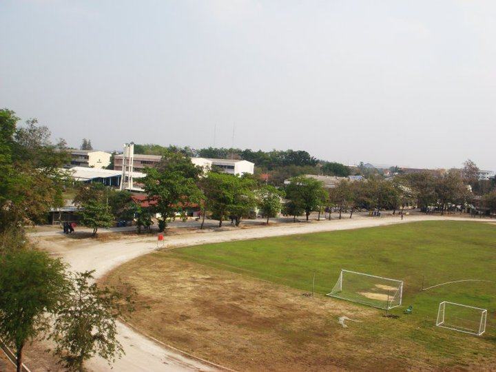 ศิษย์เก่า โรงเรียนพระนารายณ์ จ.ลพบุรี จากอดีตสู่ปัจจุบัน (เพราะเรารักสถาบันการศึกษาของเรา)