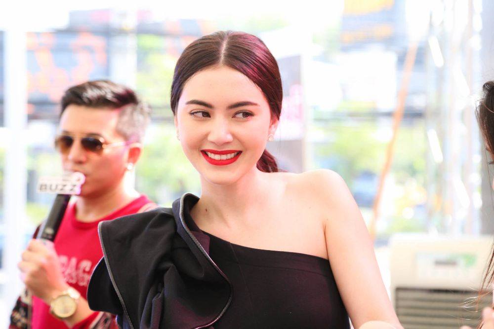 ใหม่ดาวิกาที่โตโยต้าบัสส์ สาขาพระราม 2
