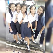 คนสวย น่ารัก โรงเรียนราชดำริ (เหอะ)