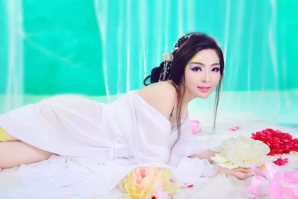 สาวจีนถ่ายแบบ เซ็กซี่ part 299