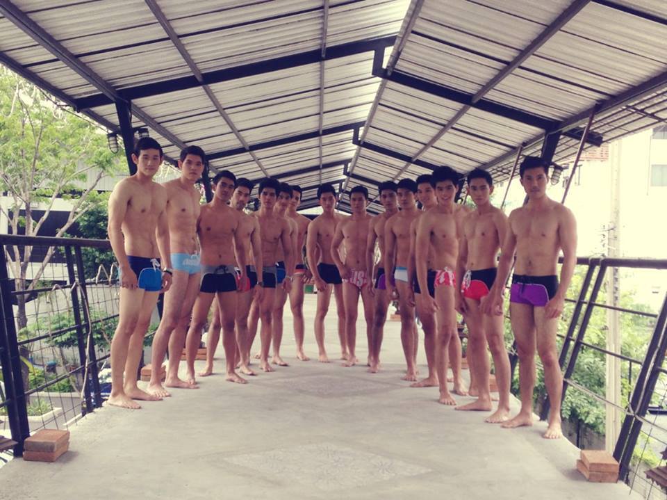 ผมไปทำรายงานบ้านเพื่อนนะครับแม่  @บารวี 469