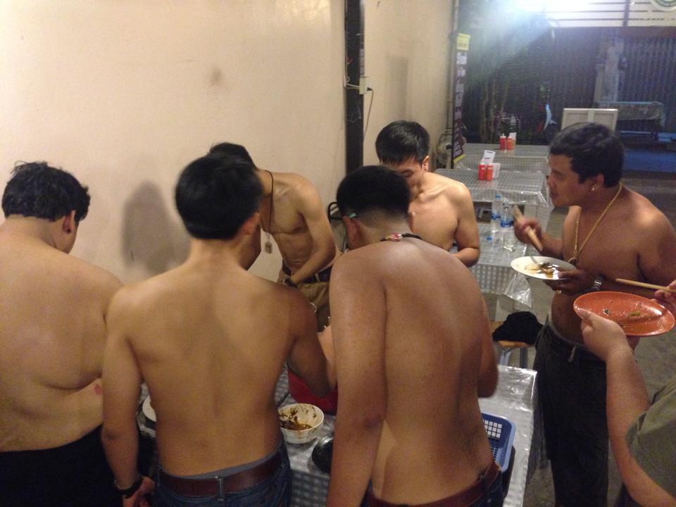 ผมไปทำรายงานบ้านเพื่อนนะครับแม่  @บารวี 469