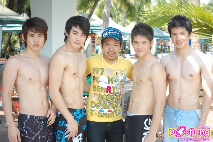ผมไปทำรายงานบ้านเพื่อนนะครับแม่  @บารวี 469
