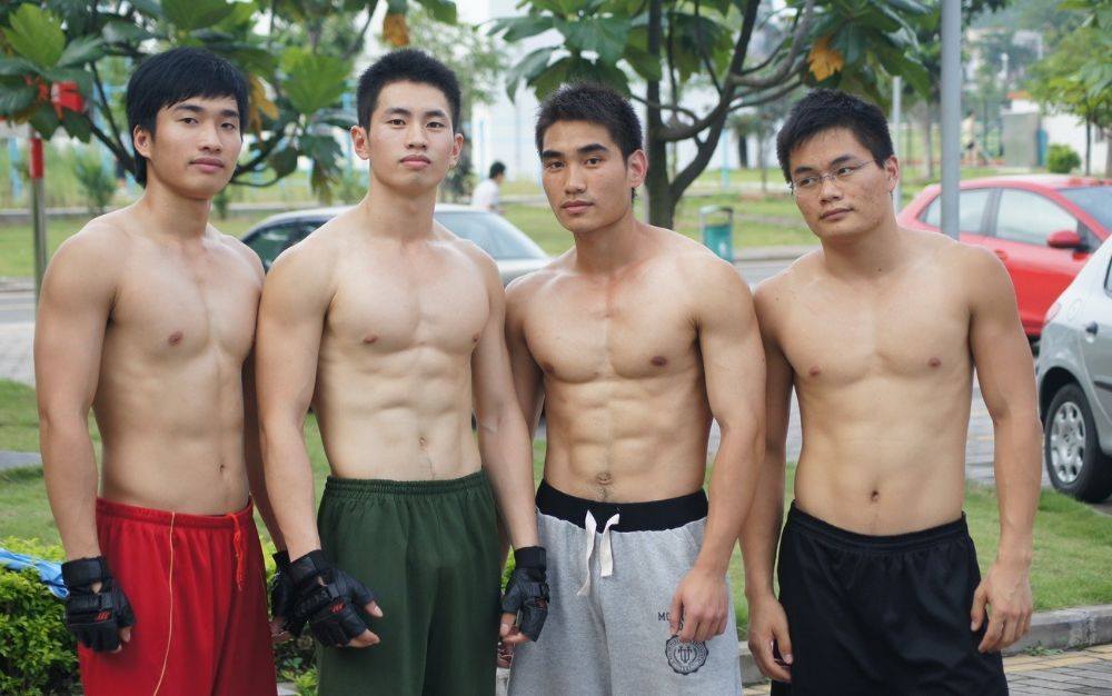 ผมไปทำรายงานบ้านเพื่อนนะครับแม่  @บารวี 469
