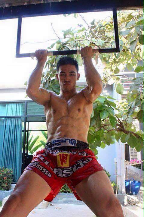 เบื่อคนรักกีฬากันยัง +บารวี ๔๘๑