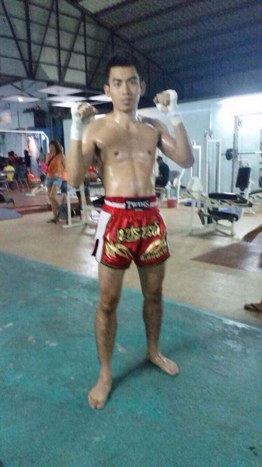 เบื่อคนรักกีฬากันยัง +บารวี ๔๘๑