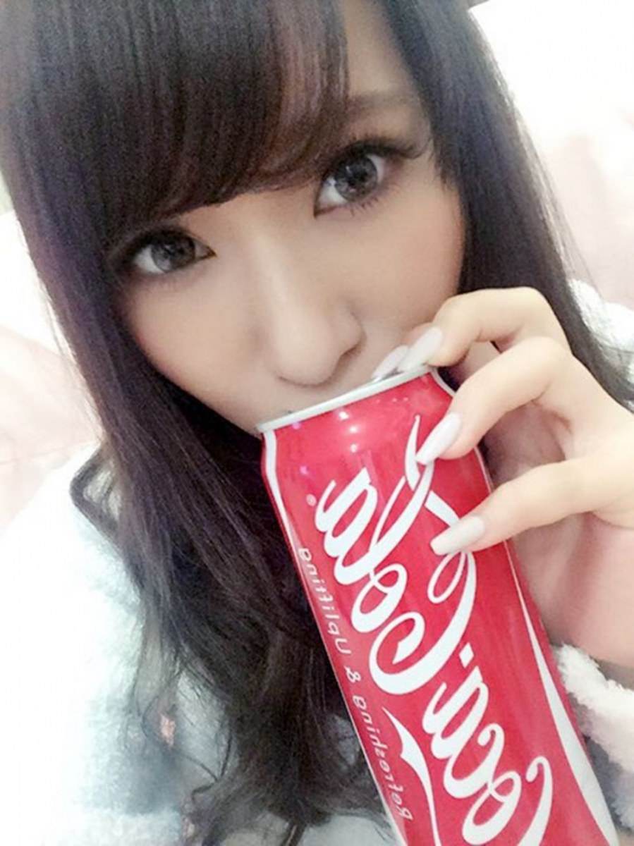 สาวน้อยสุดแบ๊วเห็นแล้วต้องหลงรัก Cup G
