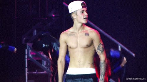JUSTIN BIEBER TURNS 22: โมเม้นที่แซ่บที่สุด