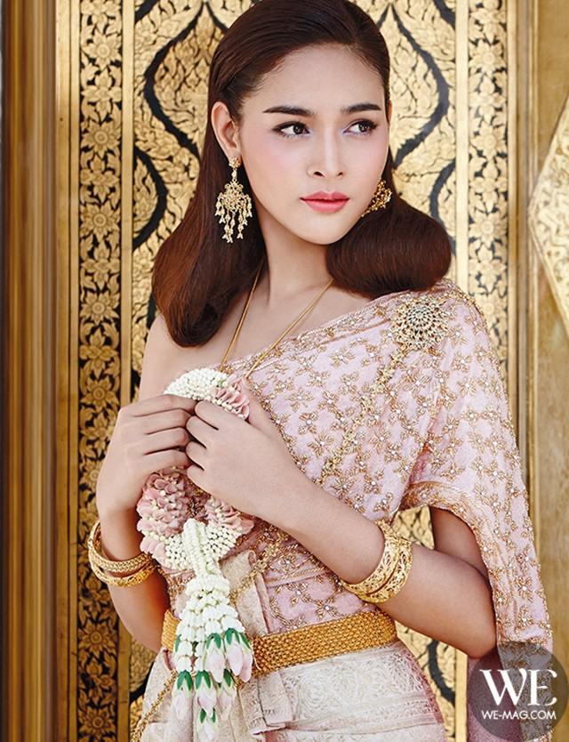 ปุ๊กลุก ฝนทิพย์ @ WE Magazine no.143 March 2016