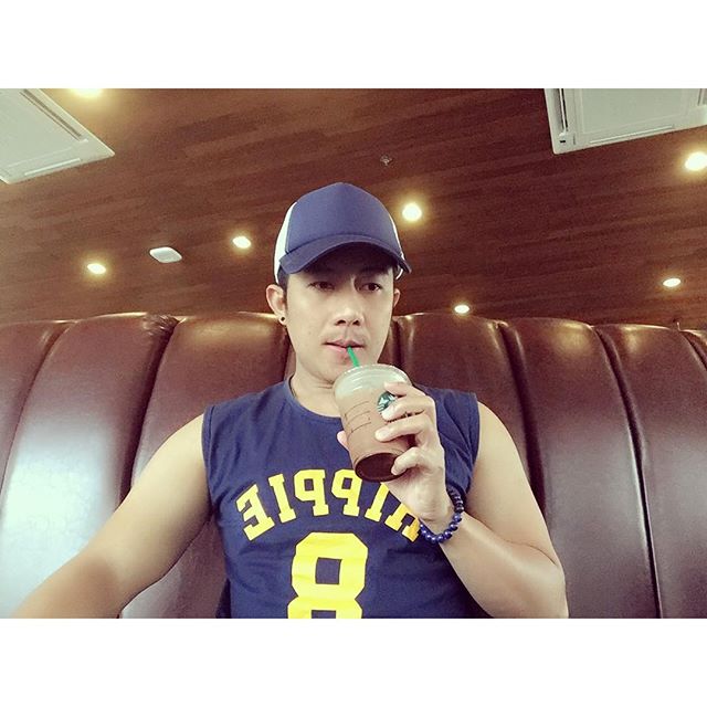 แซ่บเว่อร์!! แนวผู้ใหญ่ ไข่เบ้ขวา เป้าตุง กล้ามแน่น