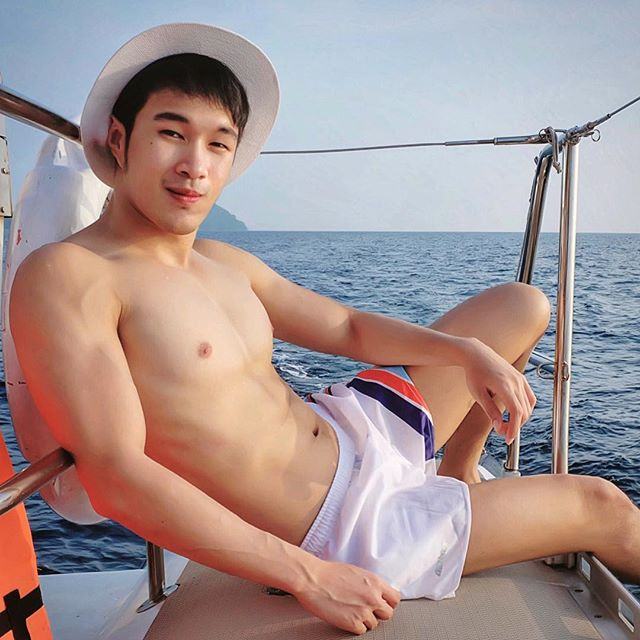 แชร์สนั่น!!! นายแบบดีดี๊ เห็นแล้วน้ำเดิน อยากยิ้มๆๆๆ