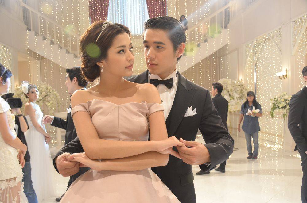 รู้สึกเผ็ด!! และสลับซับซ้อนคู่กันน่าดู เรื่องนี้>>>กรุงเทพมหานครซ้อนรัก