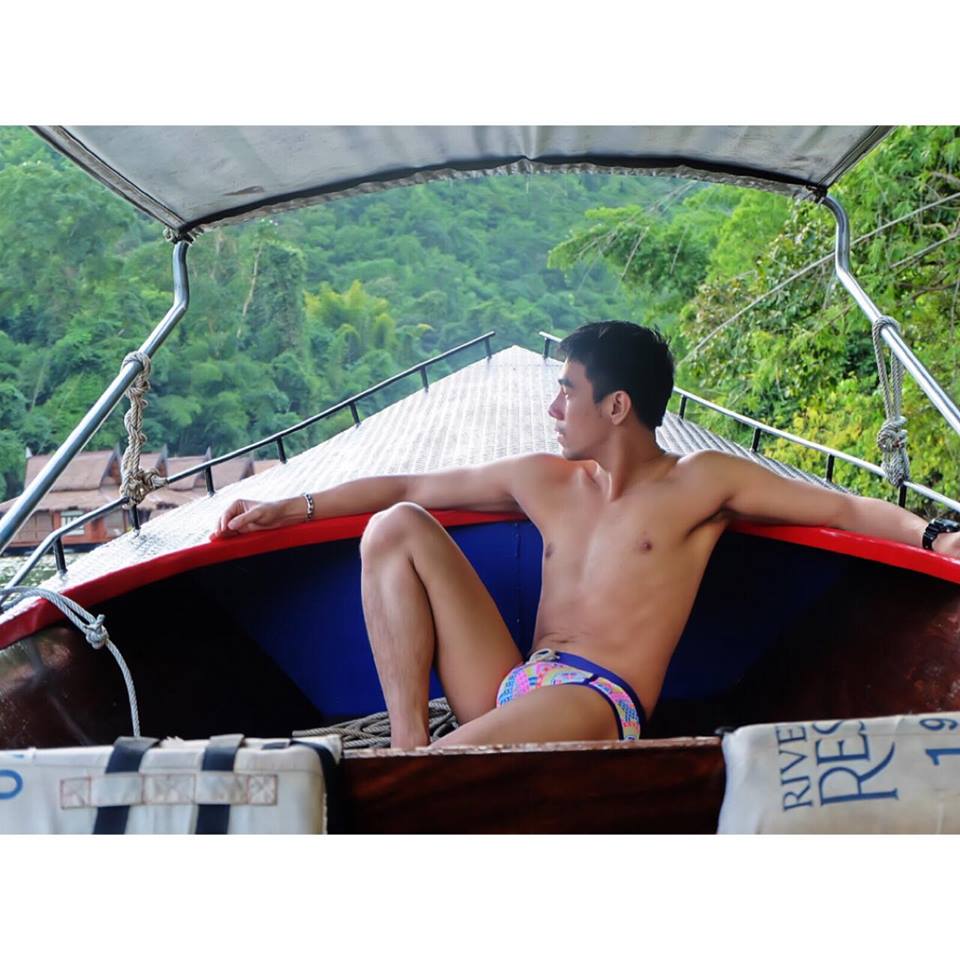 ตั้งแผง!!! หนุ่มเท่ห์ สไตล์ไทย ขายไข่เบอร์ 0 คัดไซด์ ใหญ่จัมโบ้