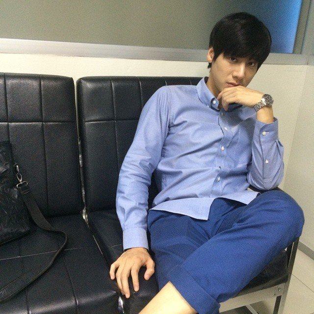 อ้ายมาสี่คน +บารวี ๕๑๓