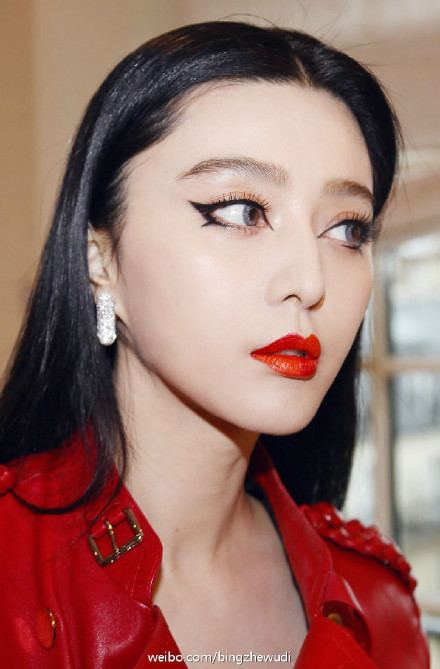 Fan Bing Bing สวย เจิด ตาคมเฉี่ยว แคทอายลุค เป๊ะมาก @LV Show Paris Fashion Week 2016