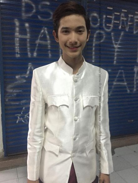"โมเดล ศิฐฑา"  หนุ่มละอ่อน  วัย18 ปี  ผู้รับบท "พระปิ่นศิลป์ชัย แก้วหน้าม้า"