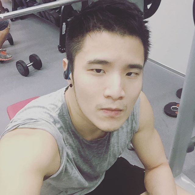 ข่าวร้อน!! หมีขาวหลุดออกจากกรง เป้าแน่น นมหวาน