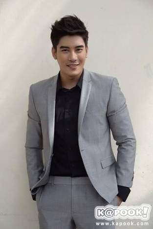 เคน ภูภูมิ