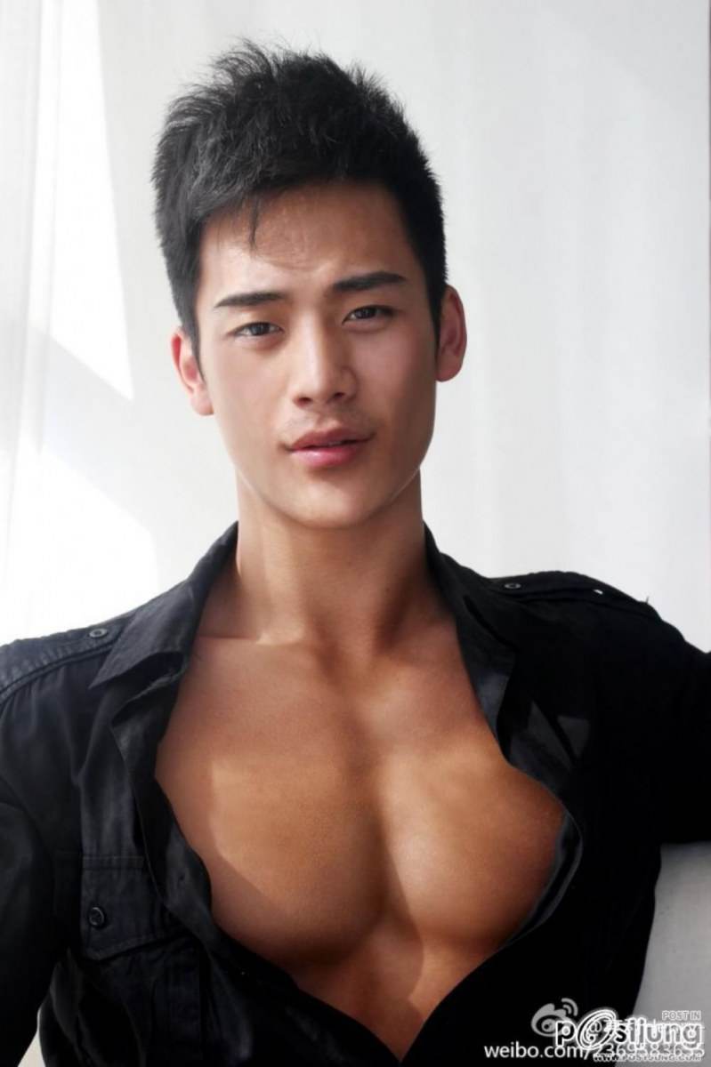 ปล่อยเฮนรี่บ้าง เก็บไว้มานาน จำได้ว่าเมื่อก่อนกรี๊ดมาก ตามโหลดทุกเว็ปไม่กลัวซ้ำอ่ะ 564