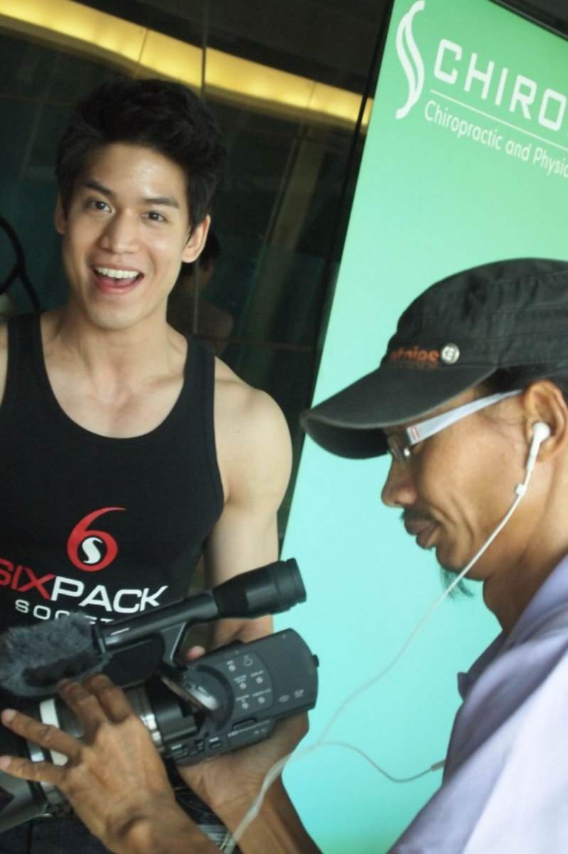 แล้วถ้าเป็นหนุ่มพอลล่ะ น้ำเธอจะออกมาสักกี่ลิตร ตอบสิฉันถาม 566