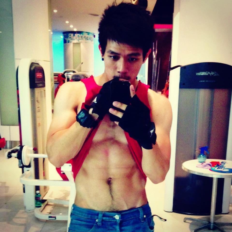 มีบุญวาสนาได้เจอพ่อหนุ่มคนนี้อยู่ครั้งหนึ่ง  คือดีมากกกก  567
