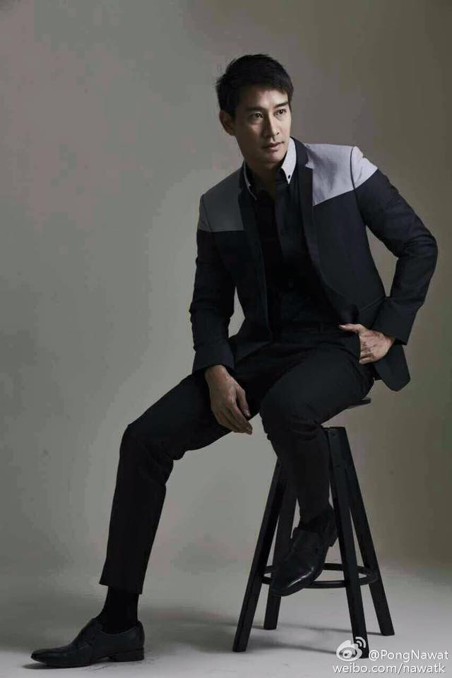ป้อง-ณวัฒน์ @ เบี้องหลังถ่ายแบบนิตยสาร AROUND Magazine ฉบับเดือน มีนาคม 2559