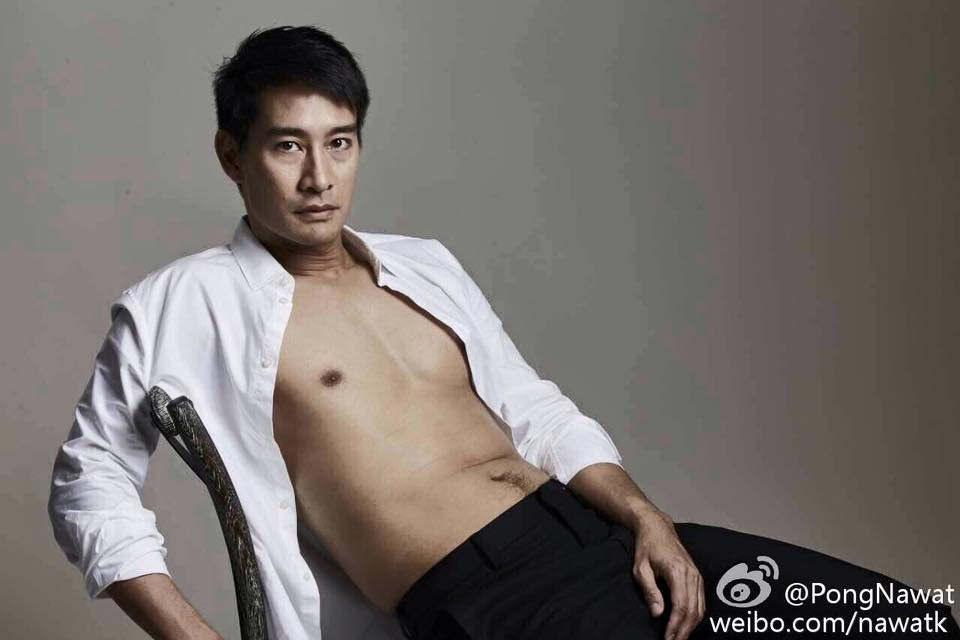 ป้อง-ณวัฒน์ @ เบี้องหลังถ่ายแบบนิตยสาร AROUND Magazine ฉบับเดือน มีนาคม 2559