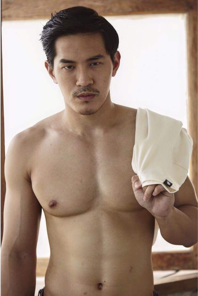 แจกหลัวกันหน่อยครับ  พี่อั๋น  ผัวอุ้ยหลัวเบอร์หนึ่งของหลายๆคน  ฉันเชื่อ 574