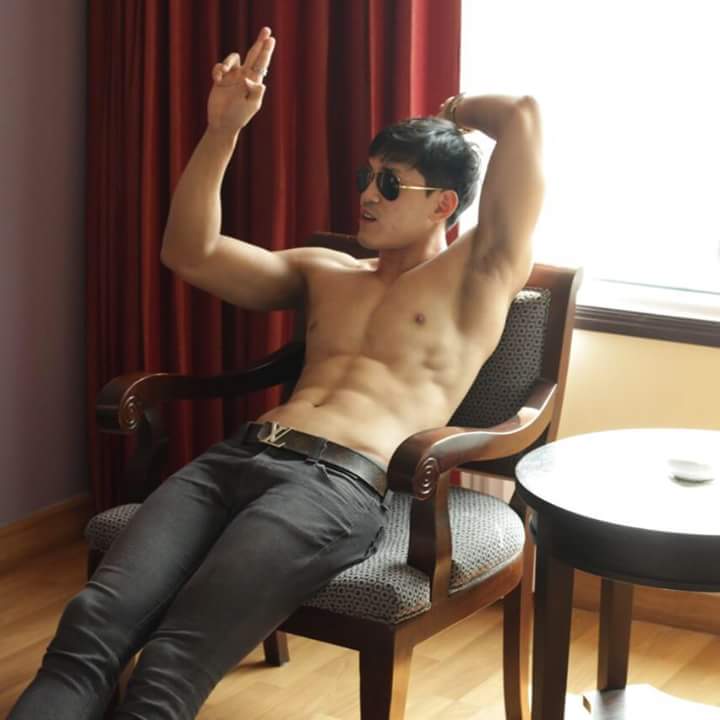 แจกหลัวกันหน่อยครับ  พี่อั๋น  ผัวอุ้ยหลัวเบอร์หนึ่งของหลายๆคน  ฉันเชื่อ 574