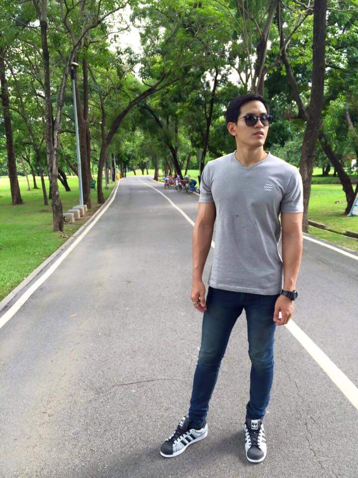 แจกหลัวกันหน่อยครับ  พี่อั๋น  ผัวอุ้ยหลัวเบอร์หนึ่งของหลายๆคน  ฉันเชื่อ 574