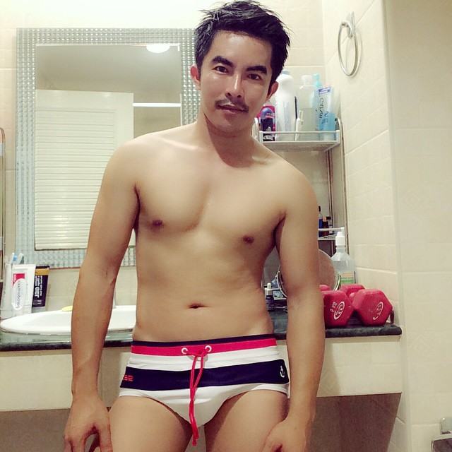 อยากยิ้มๆๆๆ!!! แพ้คนมีหนวด โดนหนวดแล้วน้ำเดิน
