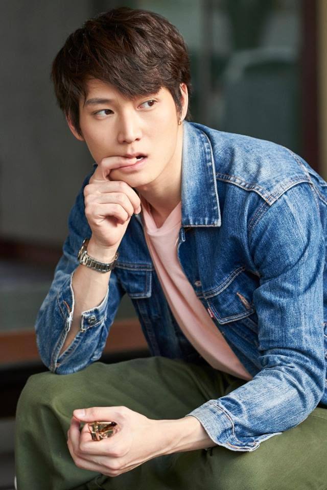 MEN ICON “ไอซ์ซึ ณัฐรัตน์” กับสไตล์กวนๆ เท่ๆ ตามฉบับนายแบบสุดฮอต