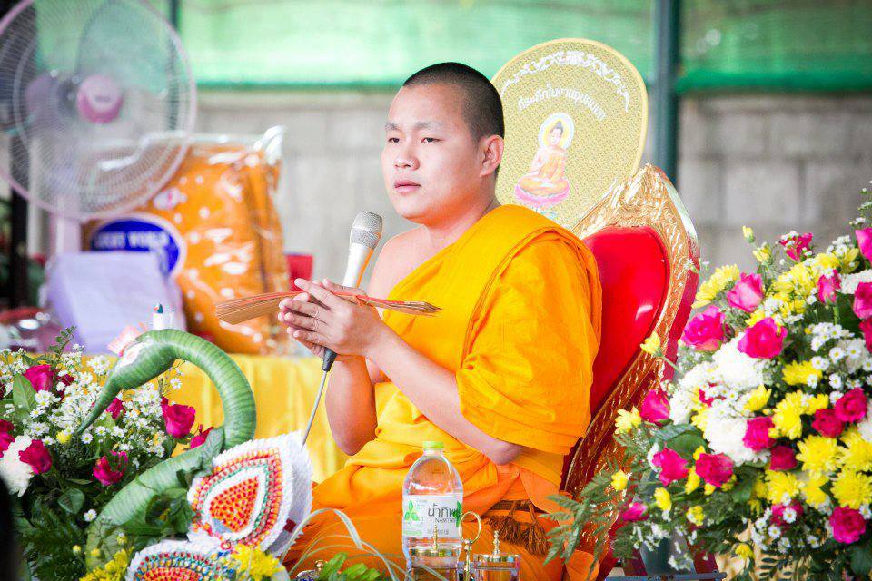 พระครูปลัดธีรเดช ชุตินธโร