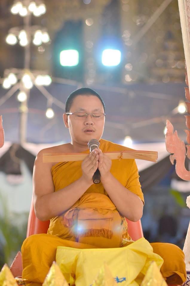 พระครูปลัดธีรเดช ชุตินธโร