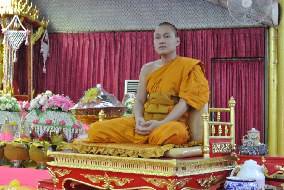 พระครูปลัดธีรเดช ชุตินธโร