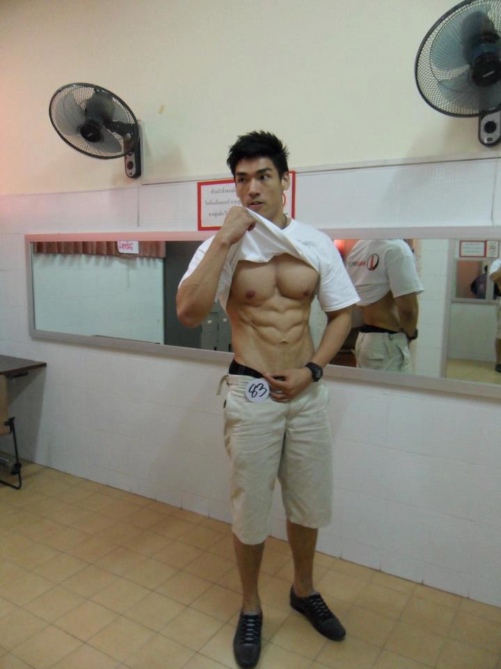 หนึ่ง สอง สาม เอาล่ำเบอร์ไหนครับ 581