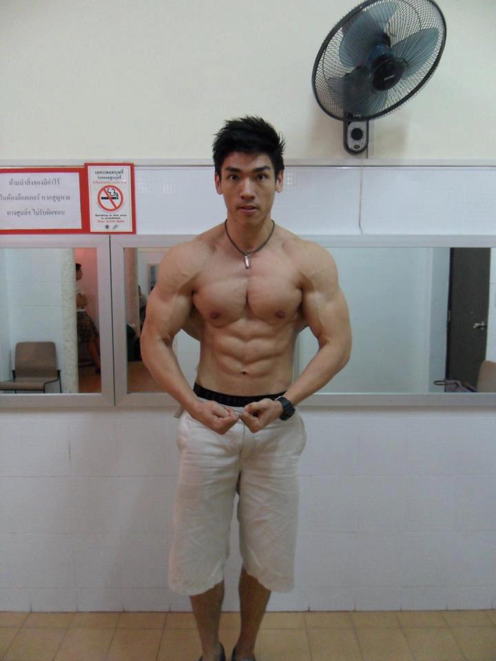 หนึ่ง สอง สาม เอาล่ำเบอร์ไหนครับ 581