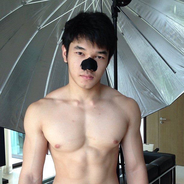 หนึ่ง สอง สาม เอาล่ำเบอร์ไหนครับ 581