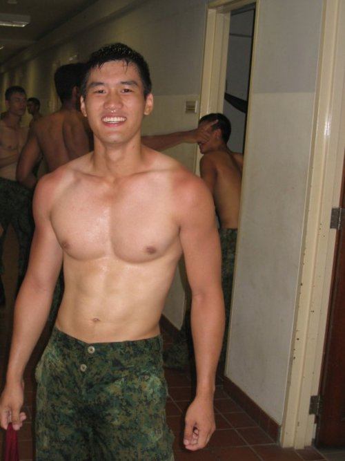 รวมมิตรผู้ชายแซบ  ที่เห็นว่าเร่งโพสต์เนี่ย ตอนนี้คอมใกล้เต็ม ต้องรีบโพสต์และลบออกบ้าง 586